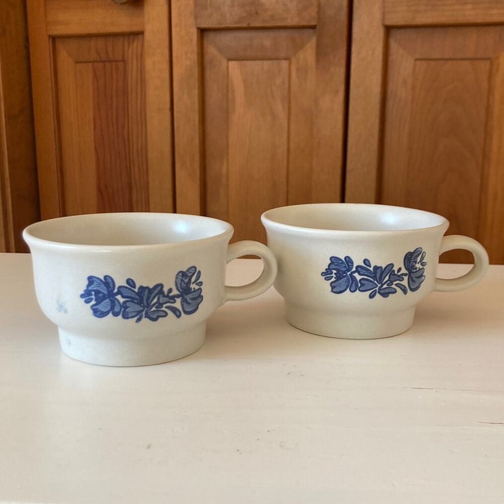 Vintage Pfaltzgraff “Yorketowne” Soup/Coffee Cups, Set of 2